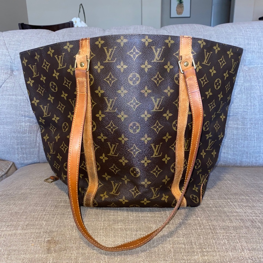 Louis Vuitton sac shopping bag
